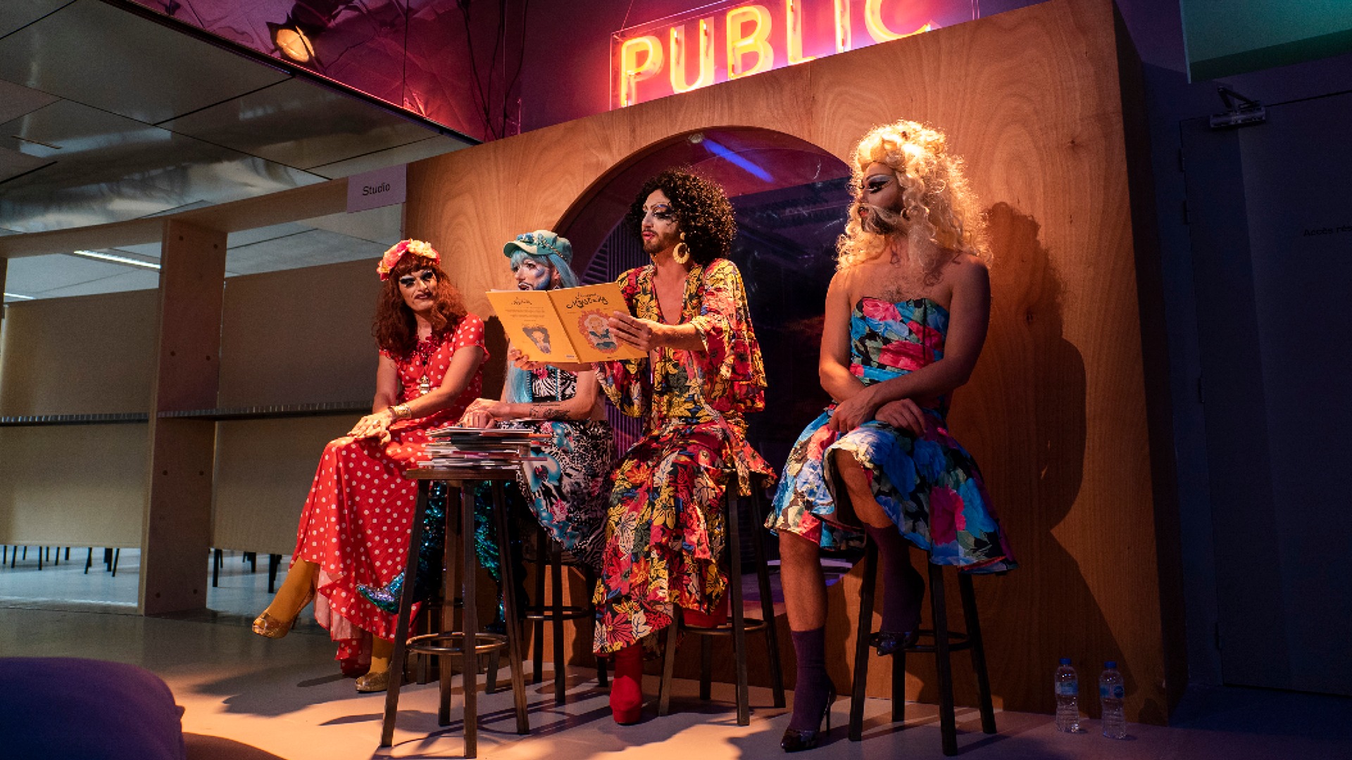 Paillettes queer show • Agenda